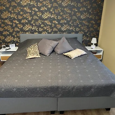Ferienwohnung *